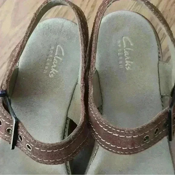 Clarks Artisan Aisley Orchid Platform Wedge Sandals Tan Suede Neutral Two Tone - Picture 9 of 11